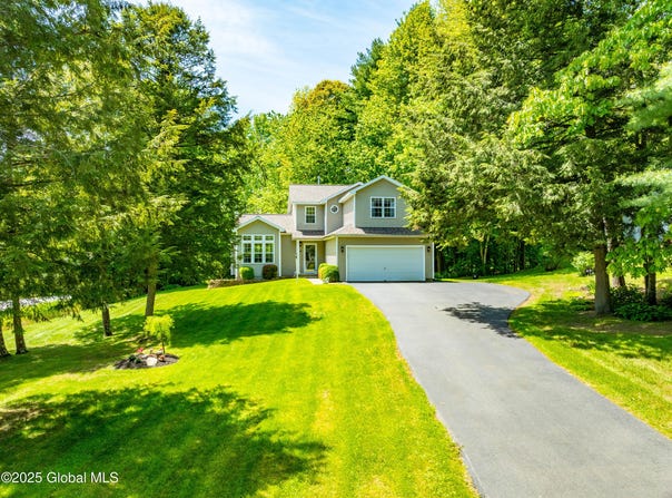 43 Hemlock Drive, Greenfield, NY 12833