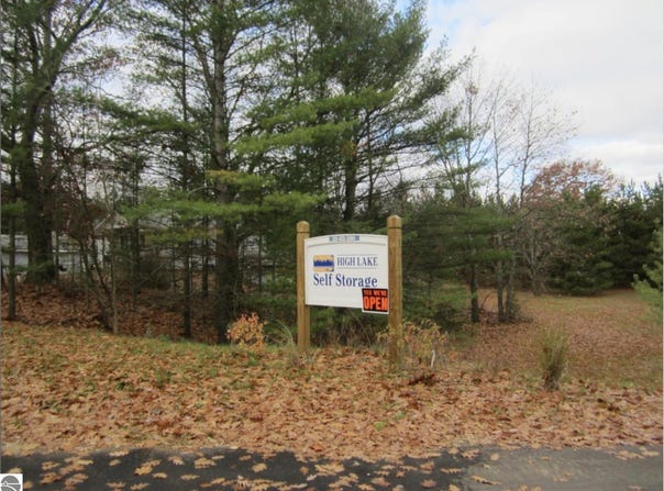 3161 Tibbets Drive, Traverse City, MI 49685