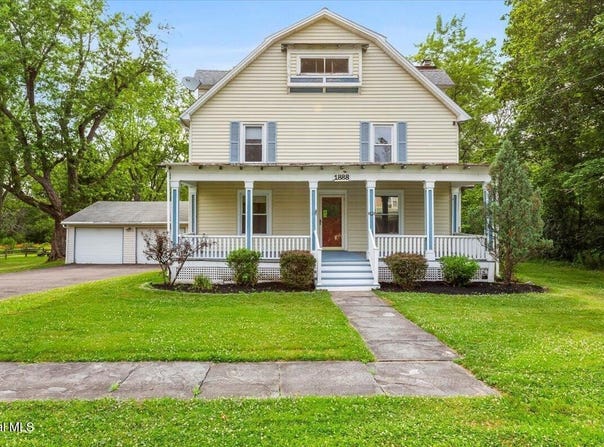 104 Euclid Avenue, Altamont, NY 12009