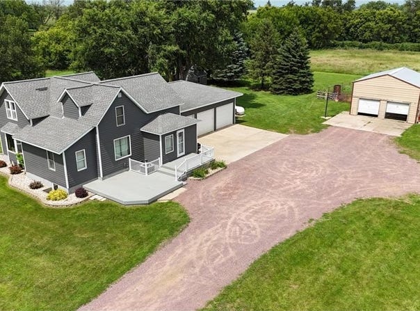 32108 140th Street, Seward Twp, MN 56131