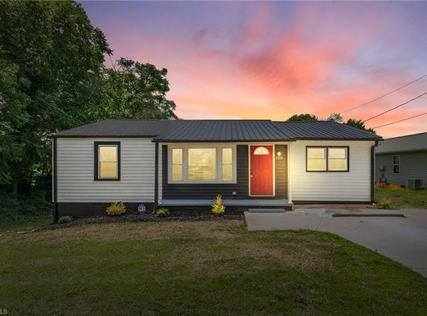 705 Laurel Avenue, Lexington, NC 27292