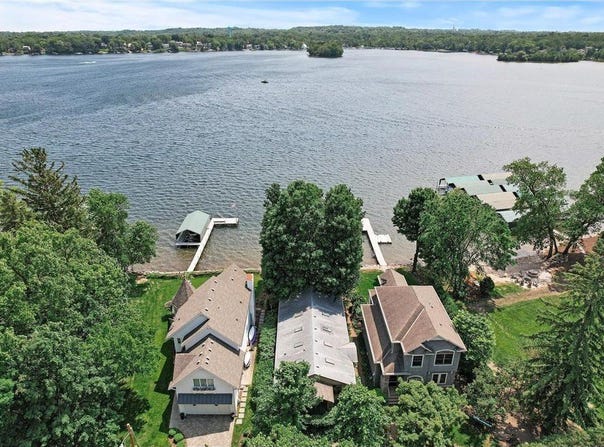 475 Lakeview Avenue, Tonka Bay, MN 55331