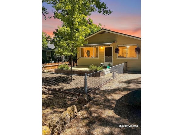 161 S 13th, Montague, CA 96064