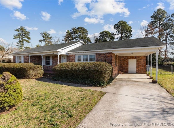 414 York Road, Fayetteville, NC 28303