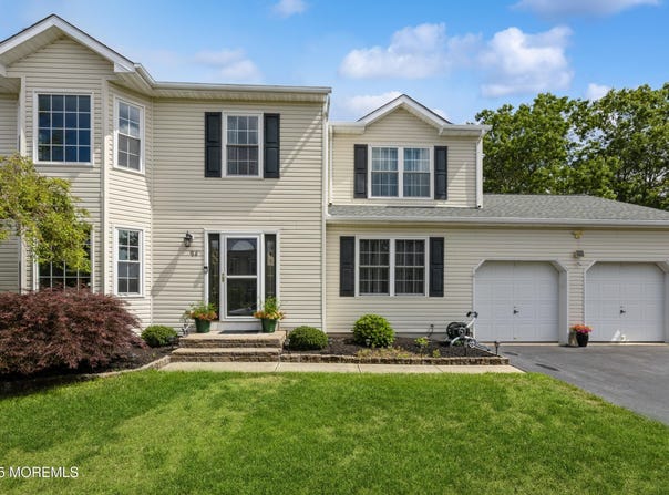 94 Georgetown Boulevard, Barnegat, NJ 08005
