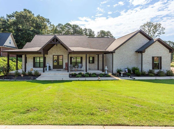 307 SAINT ANDREWS WAY, ANNISTON, AL 36207