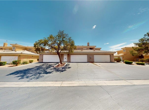 6901 Cobre Azul Avenue, Las Vegas, NV 89108