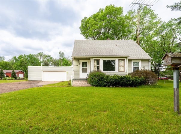 3784 Tamara Drive, Eau Claire, WI 54701