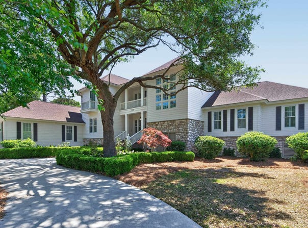 430 Collins Meadow Dr., Georgetown, SC 29440