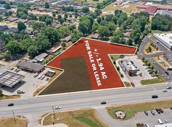 0  W Main  ST, Farmington, AR 72730