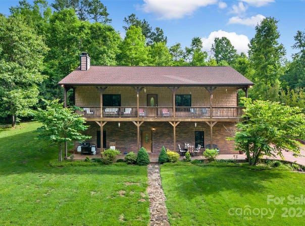 967 Clear Water Drive, Nebo, NC 28761