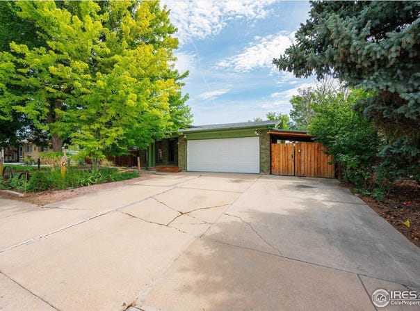 2252 Derby Hill Dr, Loveland, CO 80537