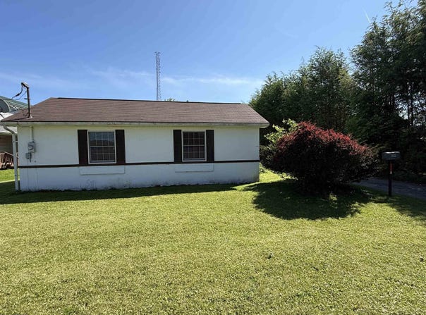 301 Walnut Street, Elkins, WV 26241