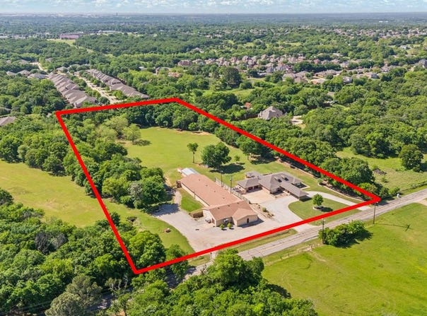 180 Nelson Wyatt Road, Mansfield, TX 76063