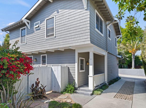1924 Bath Street unit: D, SANTA BARBARA, CA 93101