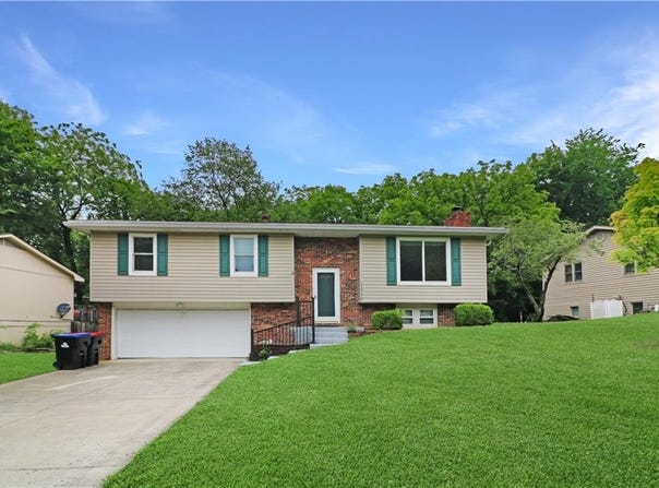 1439 Grandview Drive, Warrensburg, MO 64093
