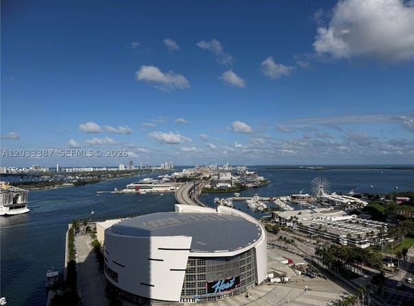 888 Biscayne Blvd, Miami, FL 33132