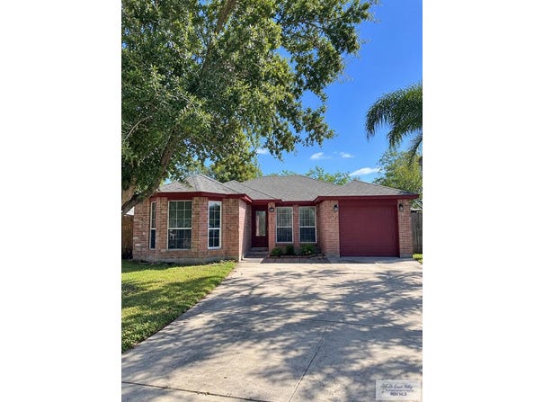 2308 FRANKFURT ST., BROWNSVILLE, TX 78520