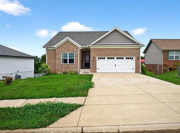 224 Oak Ridge Drive, Frankfort, KY 40601