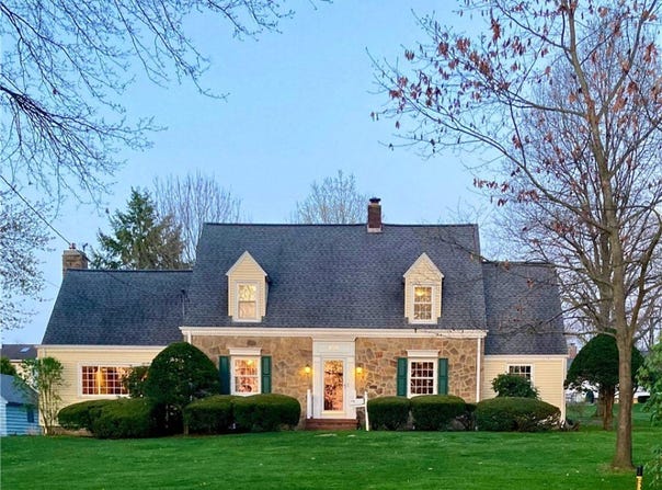 200 E Washington Blvd, Grove City Boro, PA 16127