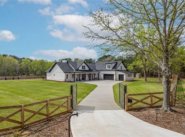 825 Arch Tanner Road, Bethlehem, GA 30620