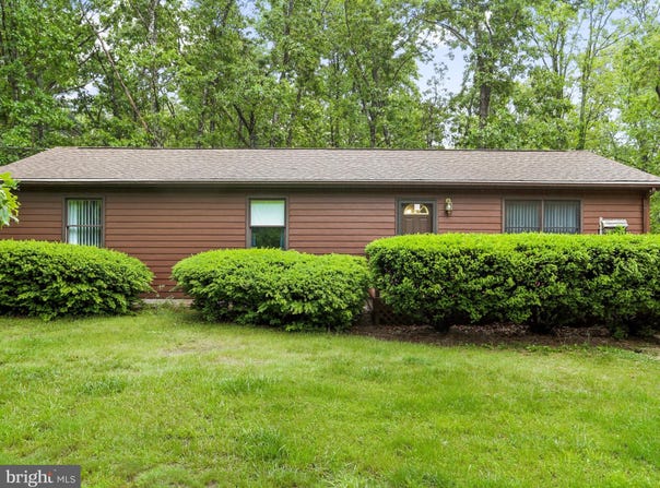 427 OAK DALE COURT, CAPON BRIDGE, WV 26711