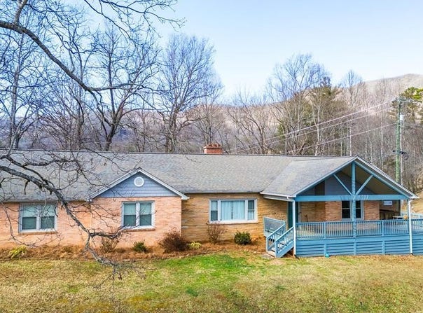 53 Dewees Drive, Sylva, NC 28779