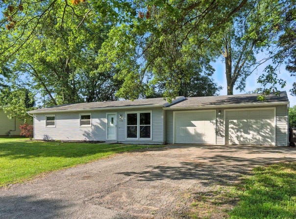 5116 Rebecca Street, Fort Wayne, IN 46835-1130