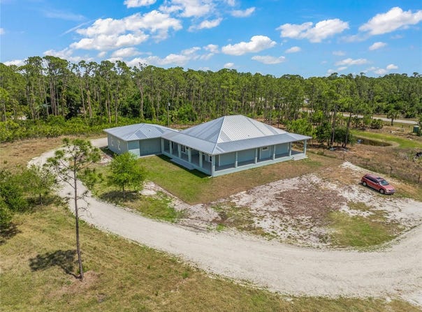 8146 TROPICAIRE BOULEVARD, NORTH PORT, FL 34291