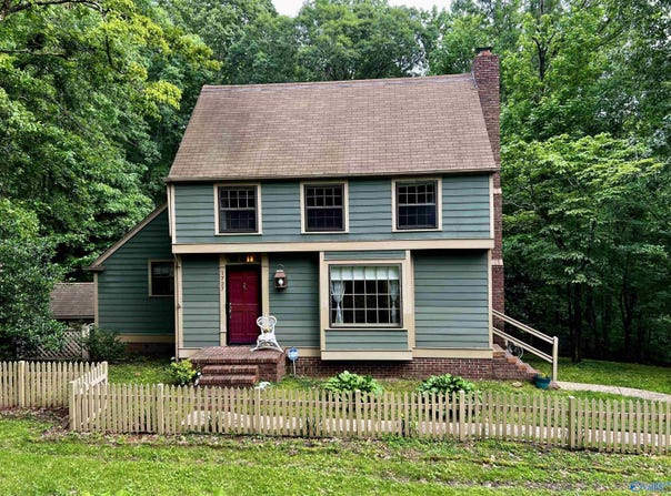 1727 SW Chestnut Mountain Road, Decatur, AL 35603