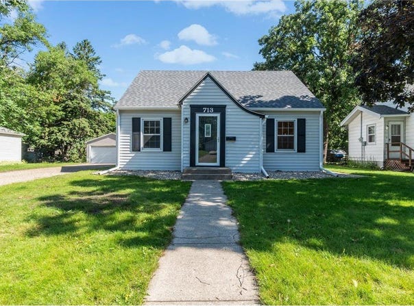 713 5th Avenue E, Alexandria, MN 56308
