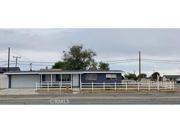 8636 CALIFORNIA CITY Boulevard, California City, CA 93505