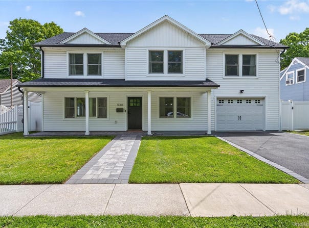 534 Riverside Avenue, Massapequa, NY 11758