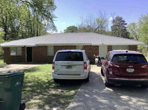 4314/4316 W Burnett Street, Pine Bluff, AR 71601
