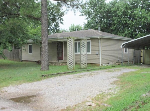 404 S 6th Street, Tecumseh, OK 74873