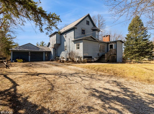 820 C Avenue, Nevada, IA 50201