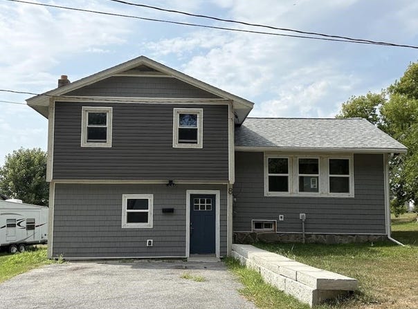 8 Hillside Acres, Vergennes, VT 05491