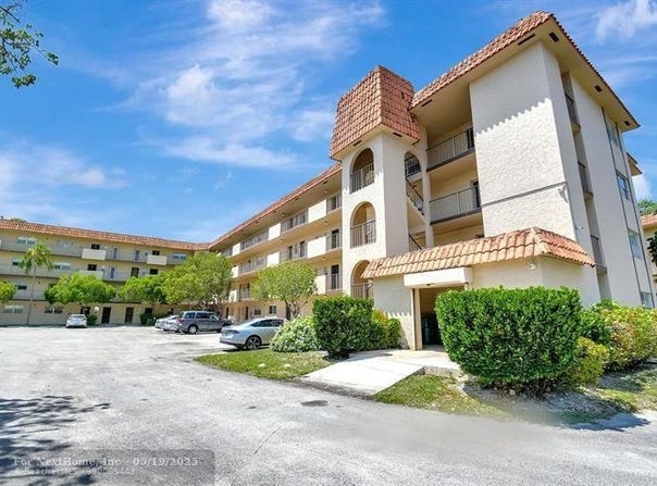 6201 N Falls Circle Dr 207, Lauderhill, FL 33319