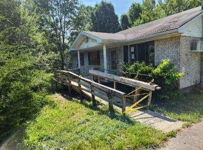 76 BOX BEAR TRA, Beattyville, KY 41311