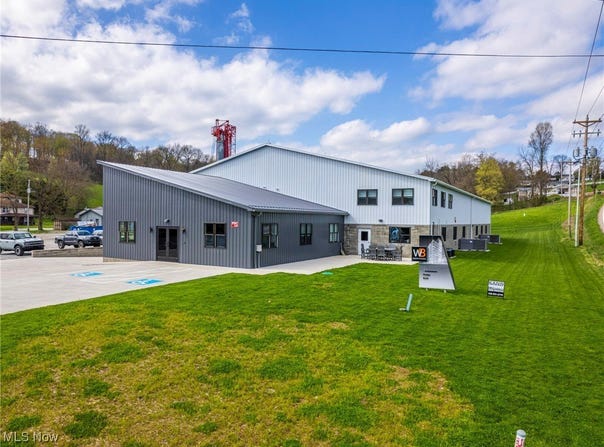 2425 Township Road 414, Dundee, OH 44624