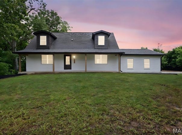 10293 Strange Road, Potosi, MO 63664