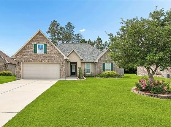 728 FAIRFIELD Loop, Slidell, LA 70458
