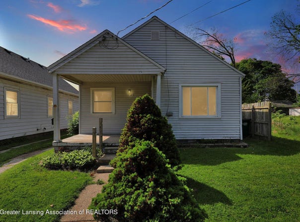 1420 E Oakland Ave. Avenue, Lansing, MI 48906