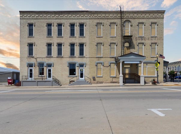 1101 1st Center Avenue, Brodhead, WI 53520