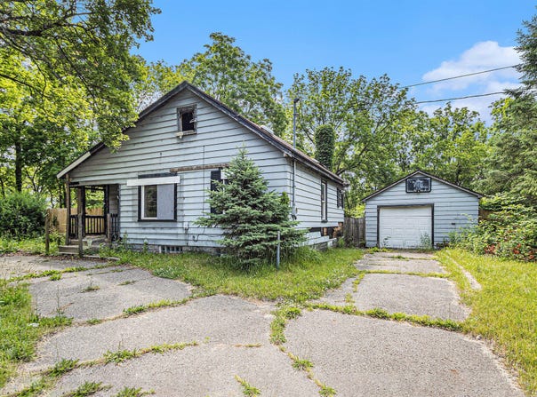 2356 Mt Olivet Road, Kalamazoo, MI 49004