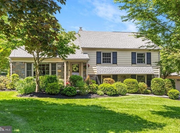 76 DEEPDALE ROAD, WAYNE, PA 19087