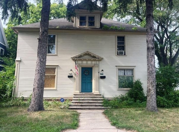 839 W Colfax Avenue, South Bend, IN 46601