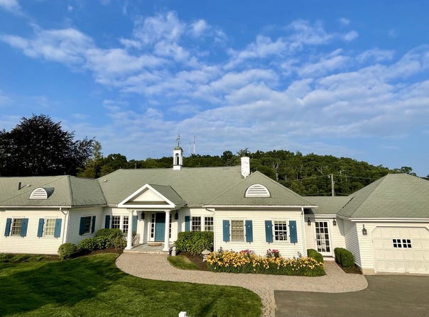 19 Deercliff Road, Avon, CT 06001