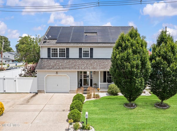 1 Maple Street, Union Beach, NJ 07735