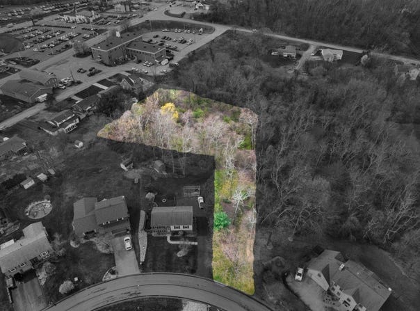 0 Hunters Wood Ln, North Huntingdon, PA 15642